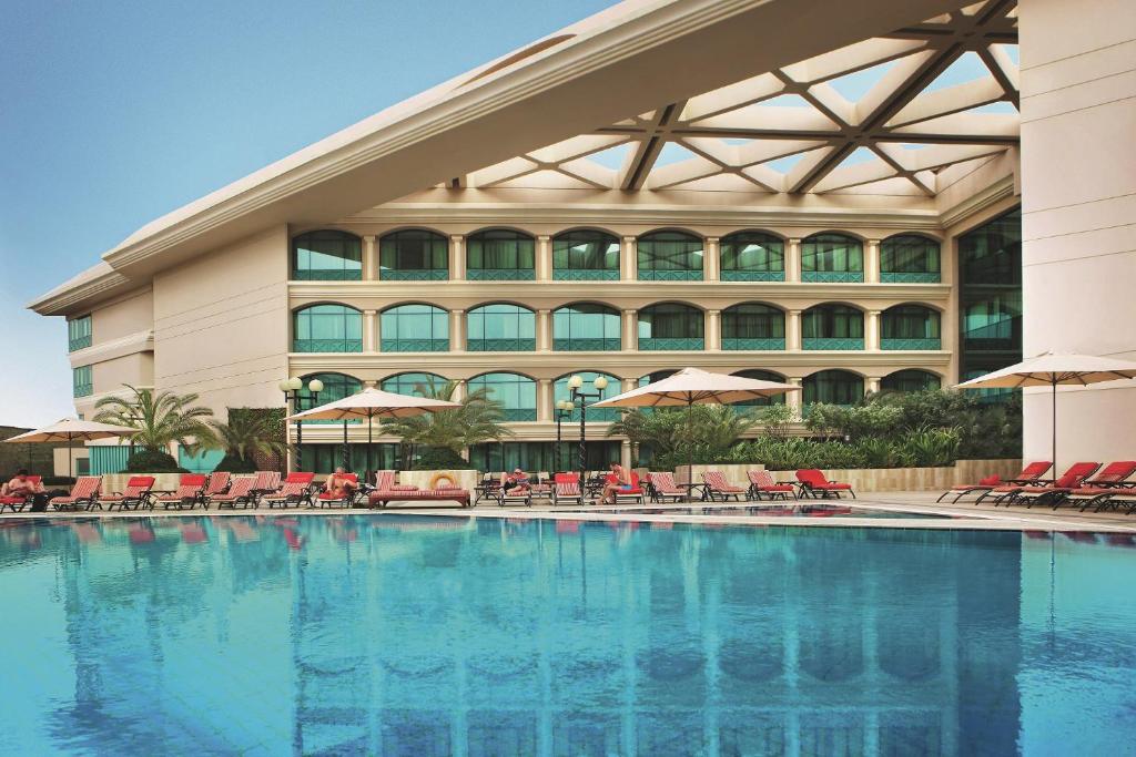 هتل مون پیک گرند البوستان دبی