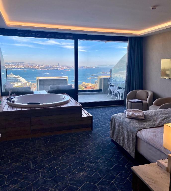 هتل رینگ استون استانبول