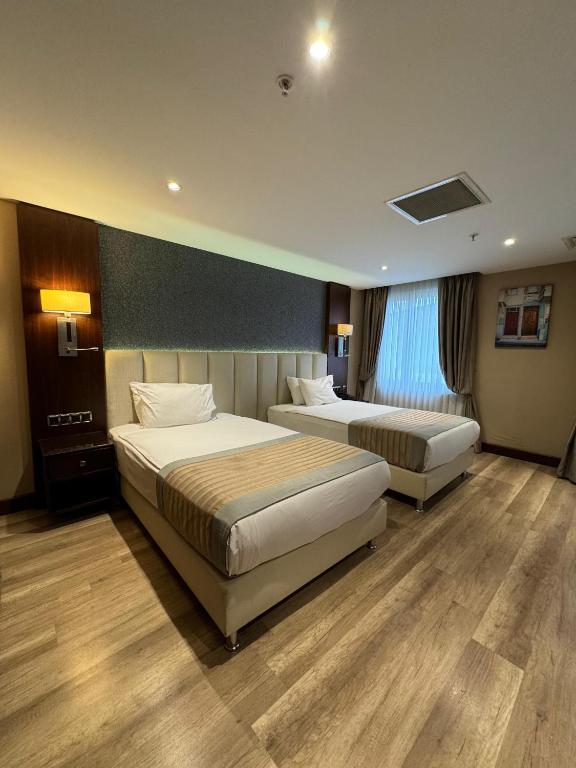 گارانتی کننده هتل Grand Aras Hotel & Suites