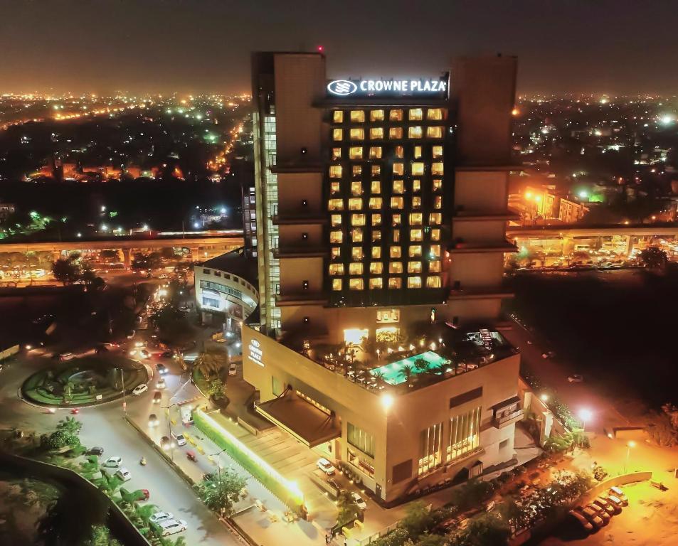 Hotel Crowne Plaza New Delhi Rohini, an IHG Hotel Delhi