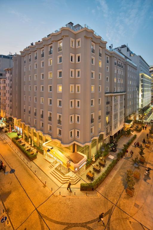 107 - هتل گلدن ایج استانبول - 4 ستاره